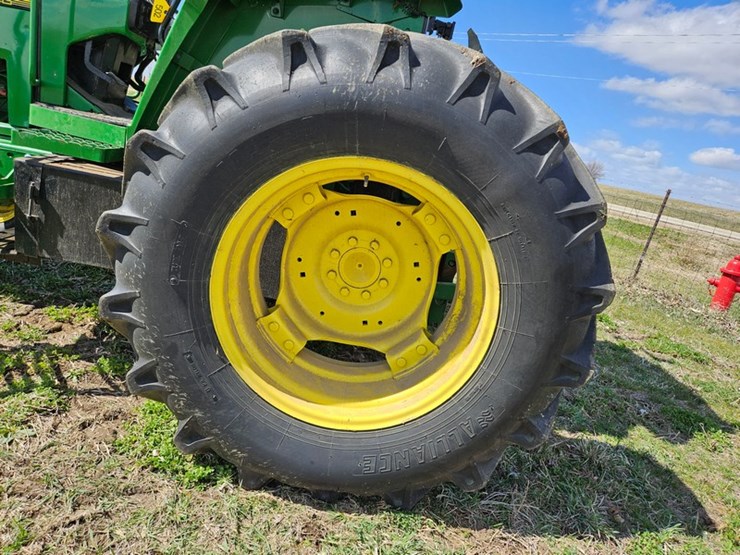 john-deere-6300-image-38