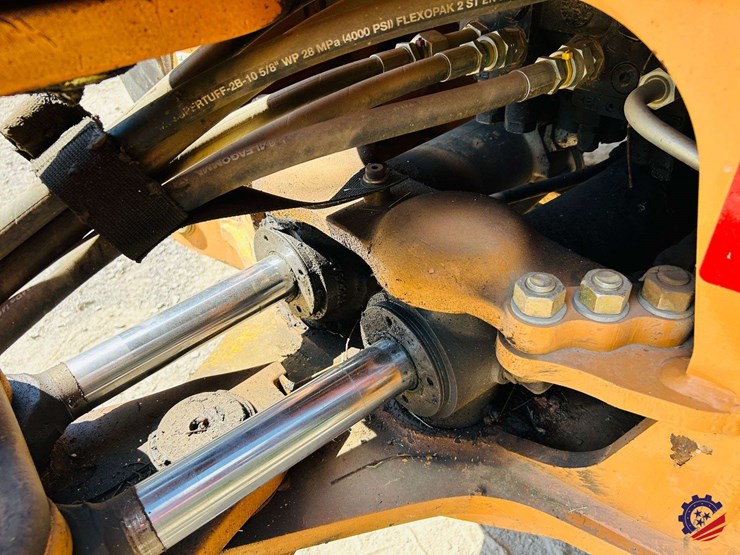 2021-case-580n-image-71