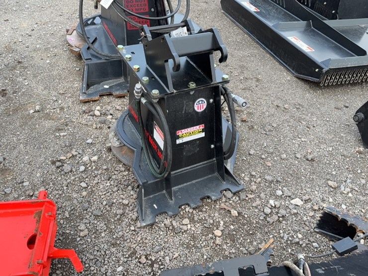 #2012-•-blue-diamond-28"-excavator-disc-mulcher-image-3