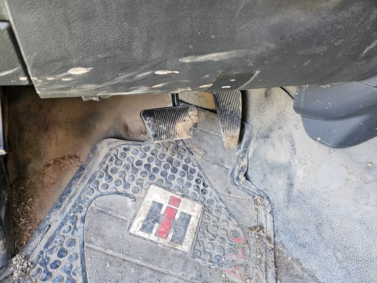 2012-dodge-ram-2500-image-22