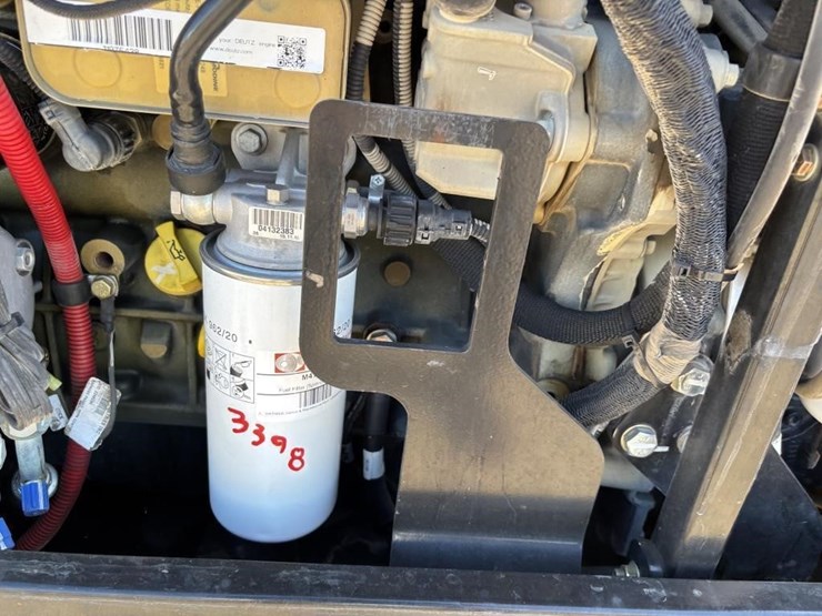 2017-jlg-g5-18a-image-41