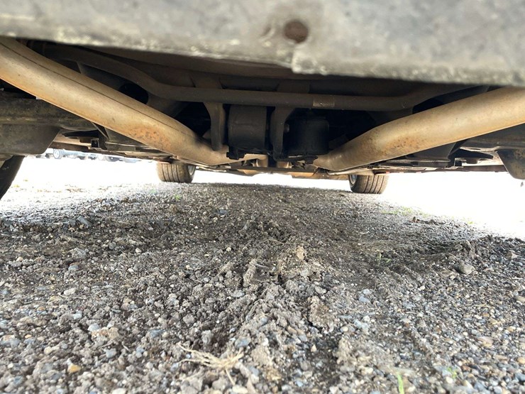 2008-cadillac-cts-4-door-sedan-(240,710-miles)-image-23