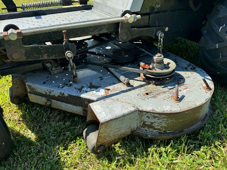 dixie-chopper-lt2400-44-image-8