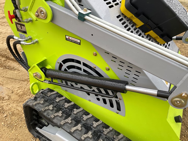 #211-•-new-ats-power-mini-skid-steer-loader-image-13