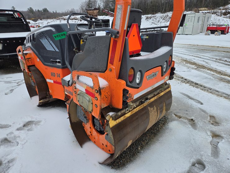 2012-hamm-hd14vv-image-17