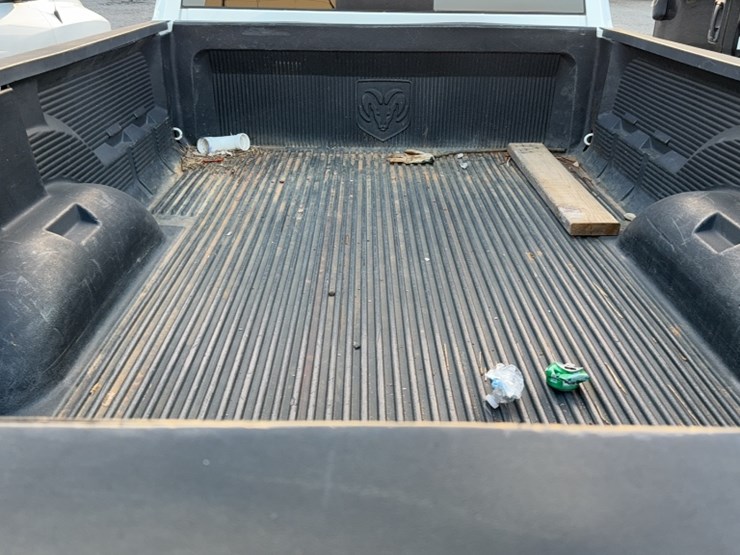 2014-dodge-1500-image-11