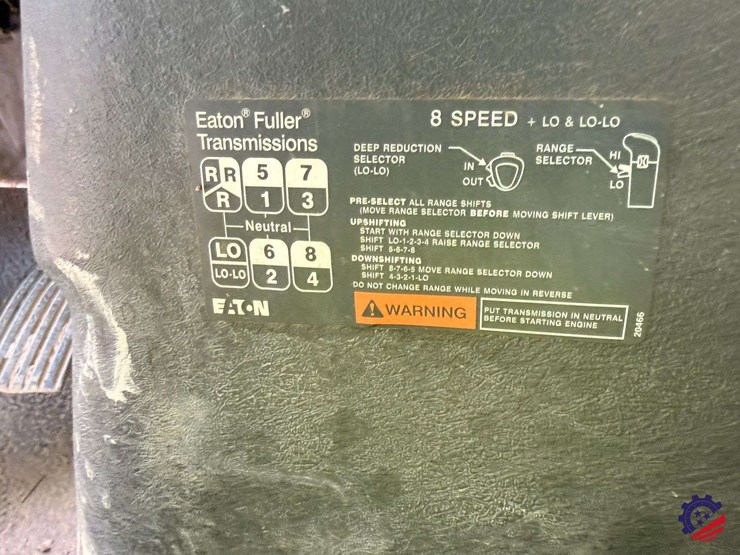 2007-international-7400-image-79