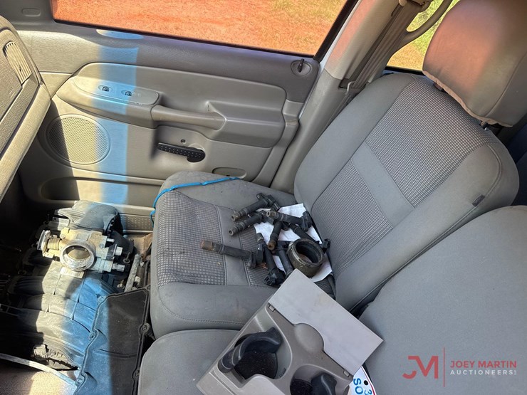 2003-dodge-1500-image-21