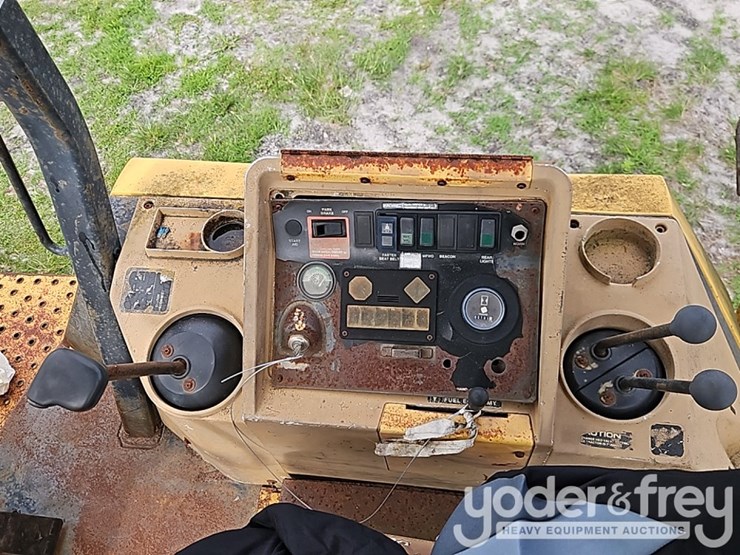 1994-john-deere-310d-image-23