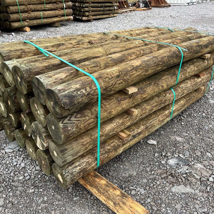 Bundle of (24) 7”x8’ Treated Fence Post