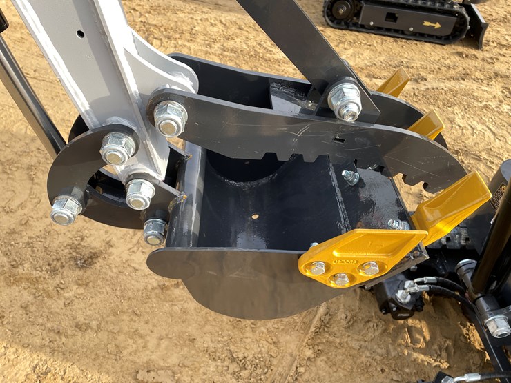 #1043-•-new-ats-d12d-mini-excavator-image-27