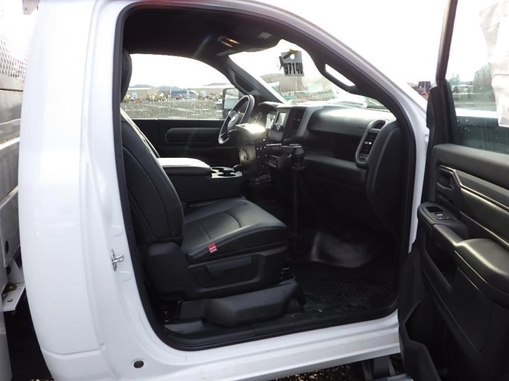 2024-dodge-ram-2500-image-31