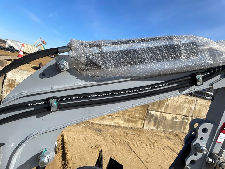 #1032-•-new-ats-me18-mini-excavator-image-25