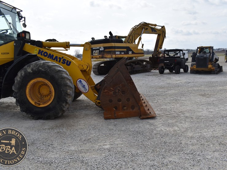 2021-komatsu-wa380-8-image-14