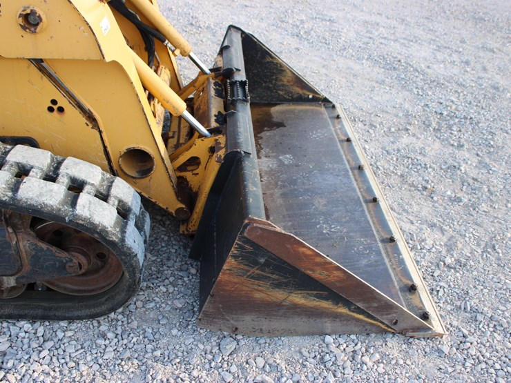 deere-ct322-image-44