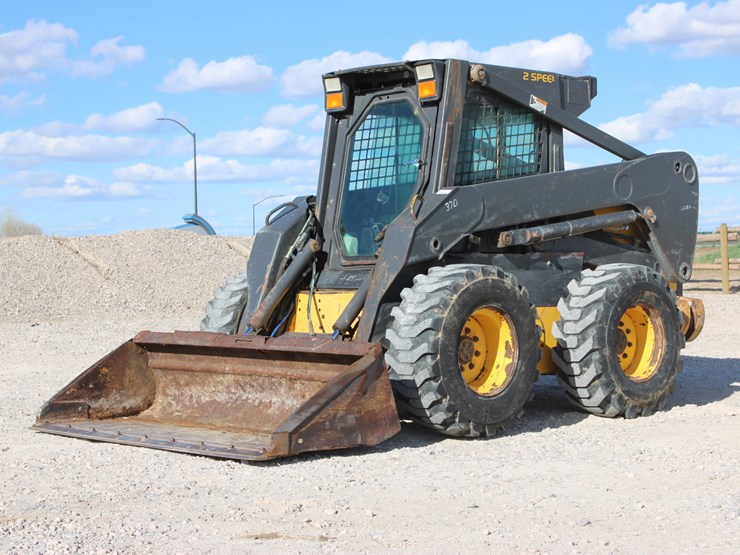 new-holland-ls190-image-1