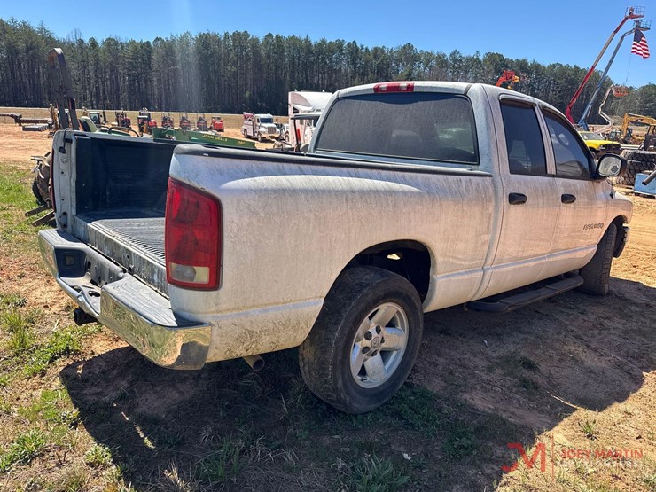 2003-dodge-1500-image-2