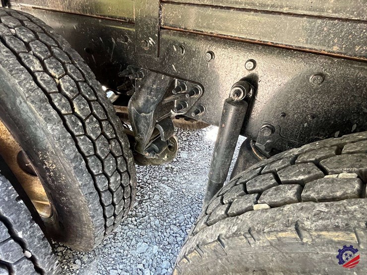 2018-international-hx620-image-45