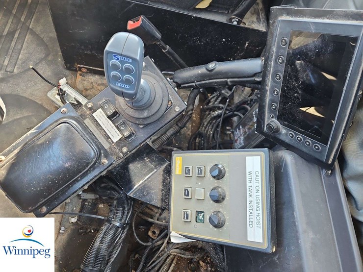 2014-western-star-4700-image-22