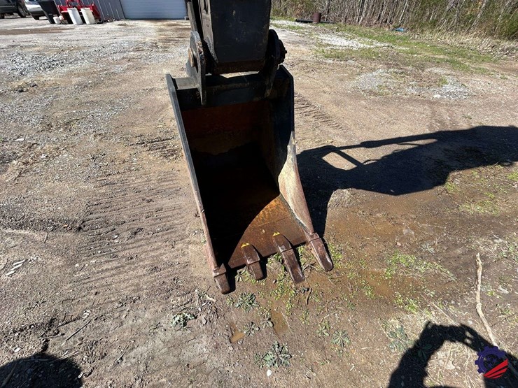 2018-volvo-ec220el-image-13