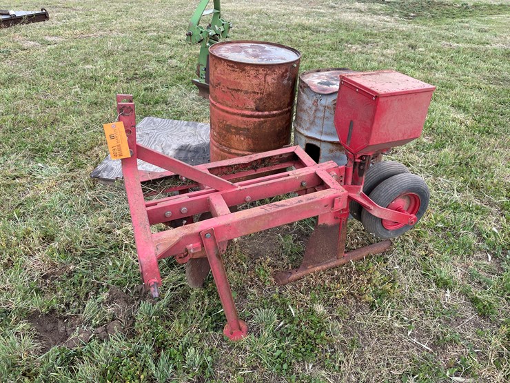 #4091-•-elston-3-point-gopher-poisoner-image-1