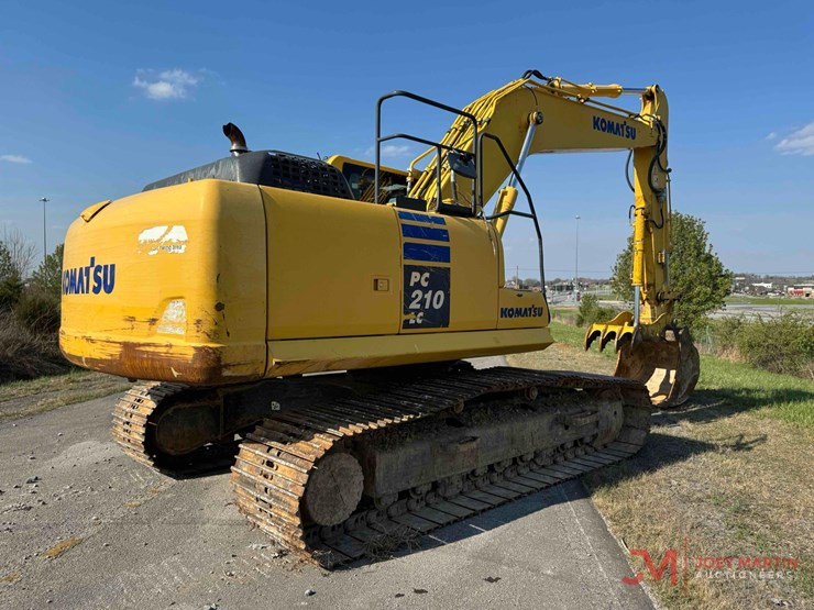 komatsu-pc210-lc-10-image-8