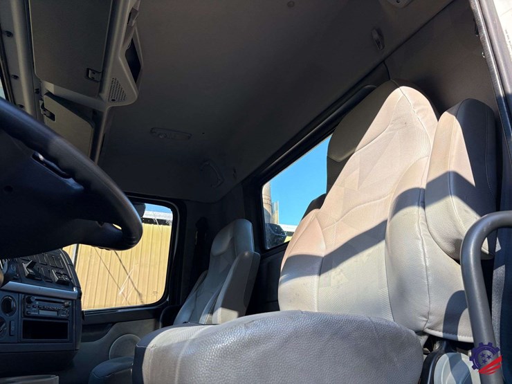 2008-volvo-vt-t/a-truck-tractor-image-53