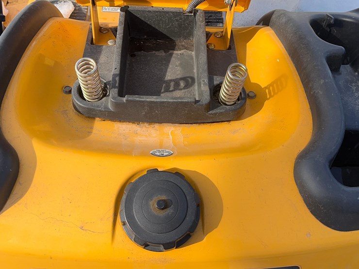 cub-cadet-6t-2554-mower-image-22