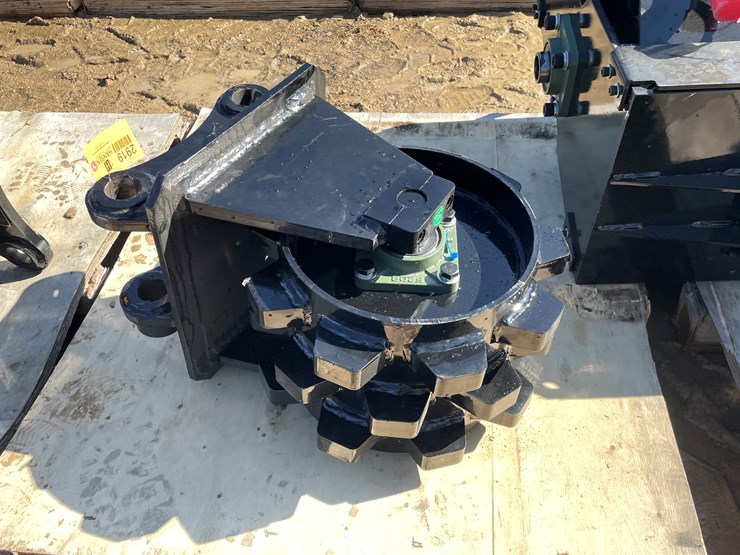 caterpillar-307-image-3