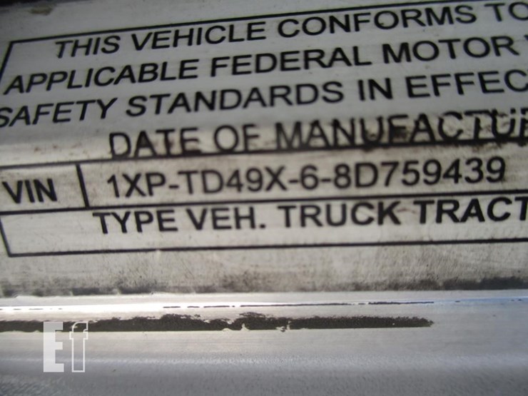 2008-peterbilt-367-image-22