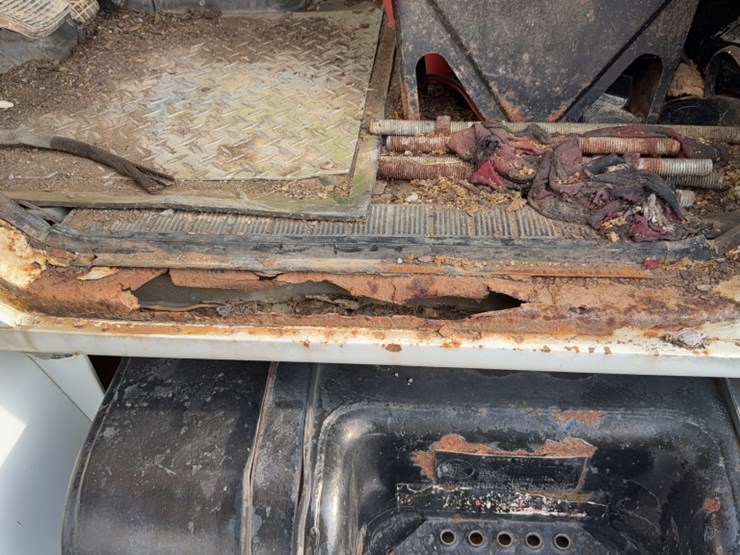 1985-international-s1900-image-14