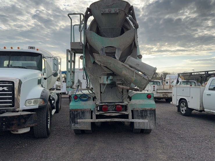 2007-peterbilt-357-image-10