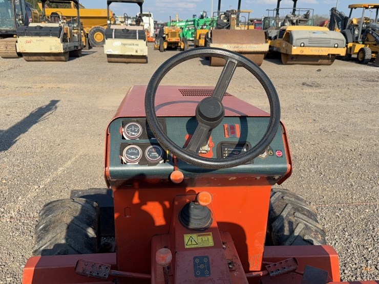 ditch-witch-3610-image-14