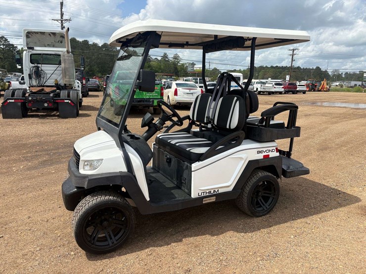 2023-bintelli-electric-golf-cart-w/-on-board-charger-image-1