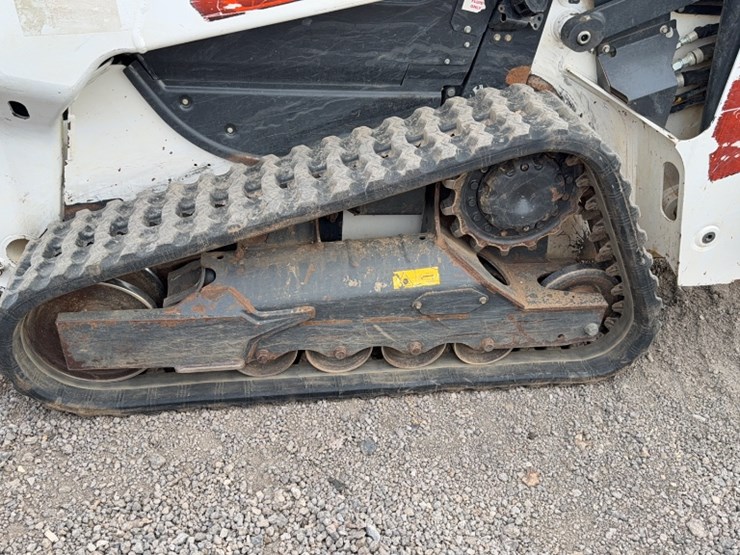 2021-bobcat-t66-image-9
