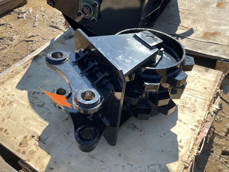 caterpillar-307-image-4