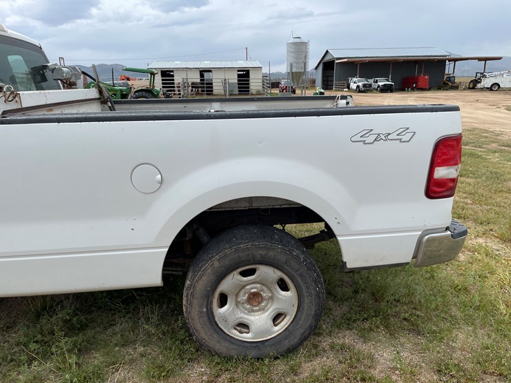#4007-•-2005-f150-(az-title)-image-9