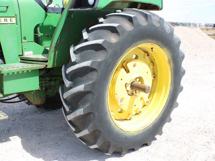 1976-john-deere-4230-image-13