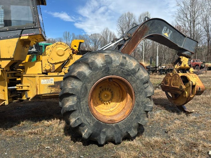 caterpillar-525b-image-3
