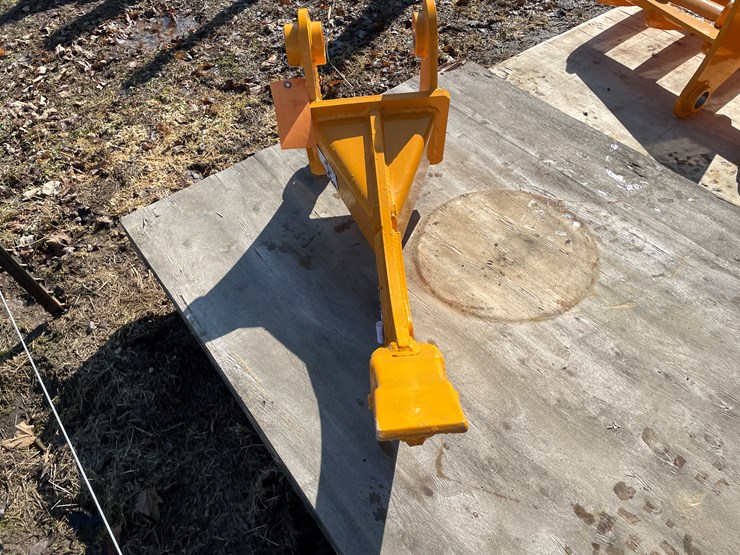 caterpillar-305-image-2