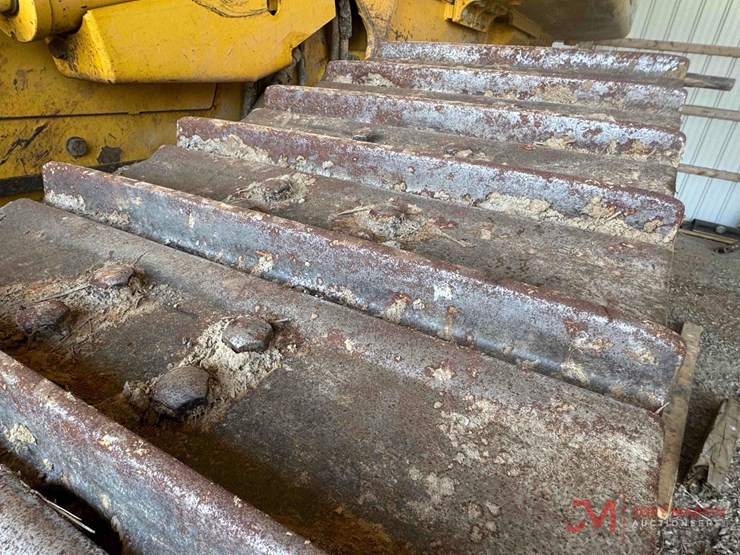 komatsu-d61-image-12