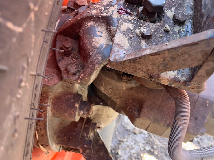 2016-kubota-m6-131-image-53