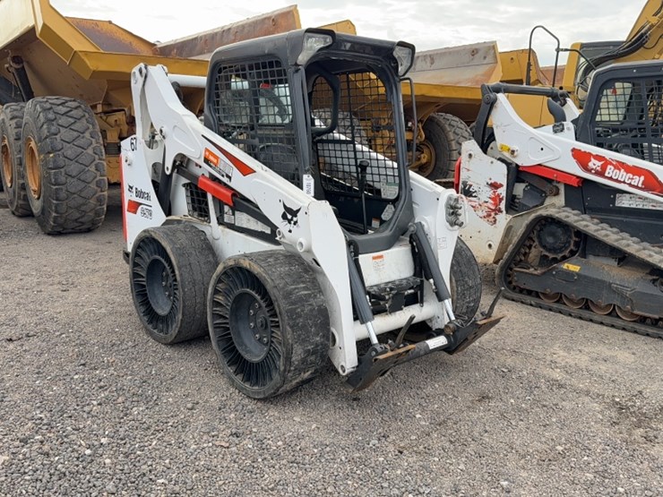 2018-bobcat-s570-image-3
