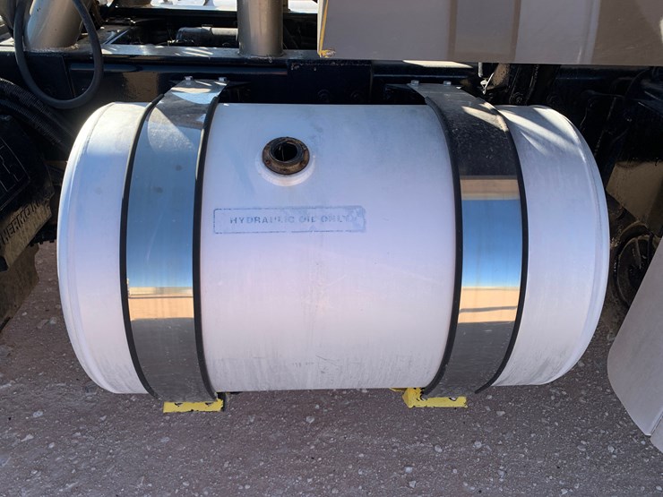 2012-western-star-4900-image-10