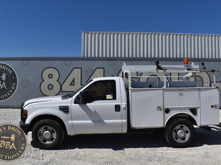 2008-ford-f350-image-5