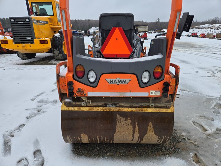 2012-hamm-hd14vv-image-16