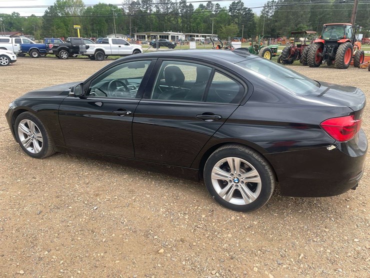 2016-bmw-328i-4-door-sedan-(112,946-miles)-image-2