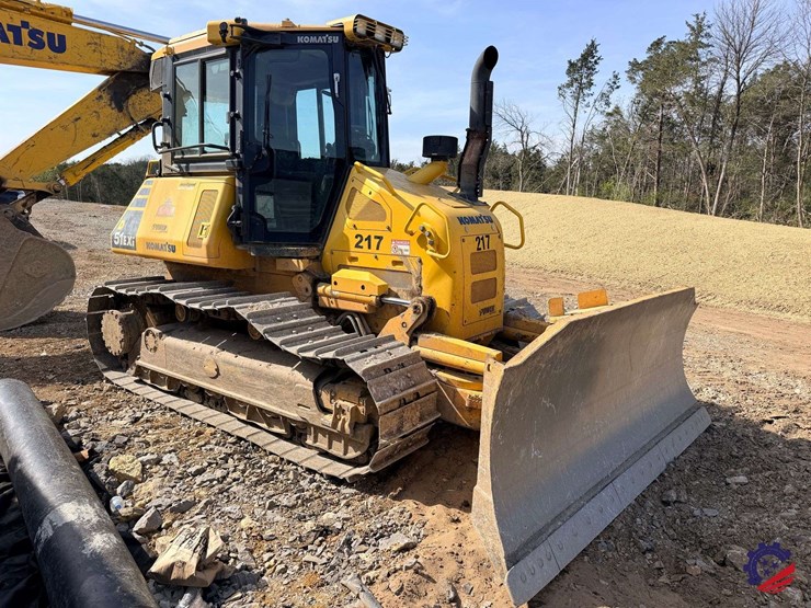 2018-komatsu-d51exi-24-image-4