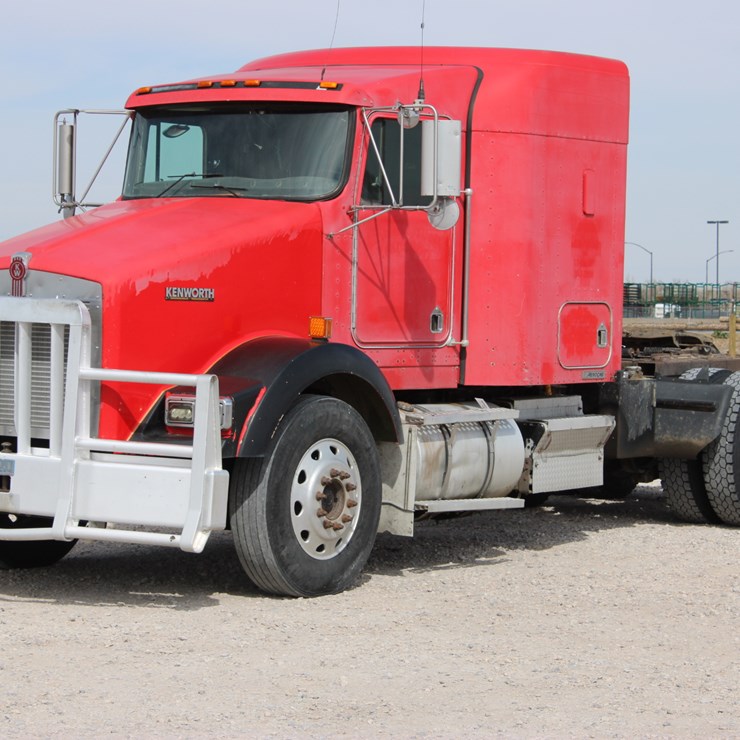 2004 KENWORTH T800