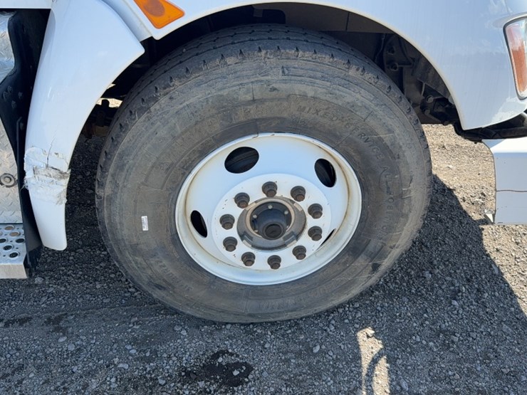 2015-kenworth-t370-image-6